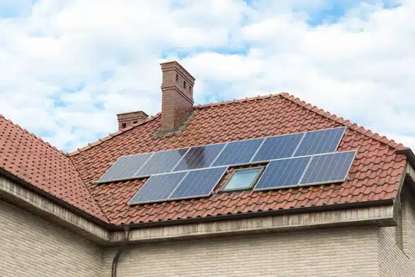 House Roof Cover in Solar Panel